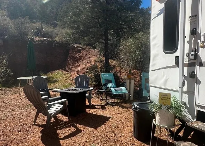 Willa Cozy Hualapai Mountain Escape Firepit Trails&stars